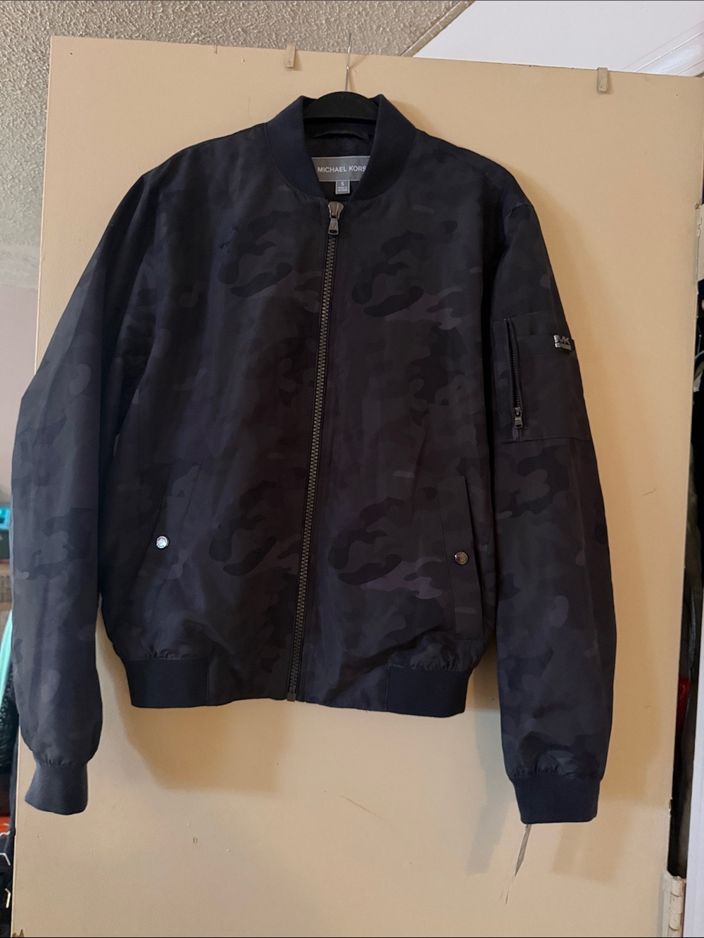 Michael Kors Black Camo Bomber-Style Jacket MACYS EXCLUSIVE - Picture 1 of 8